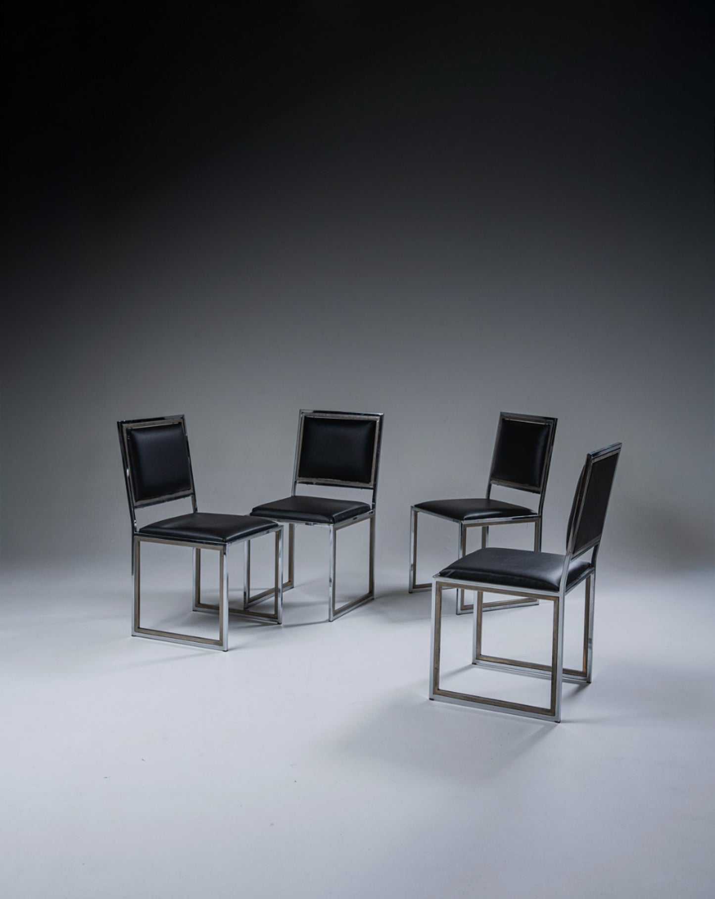 CHAISE EN MÉTAL ET CUIR, 1970s