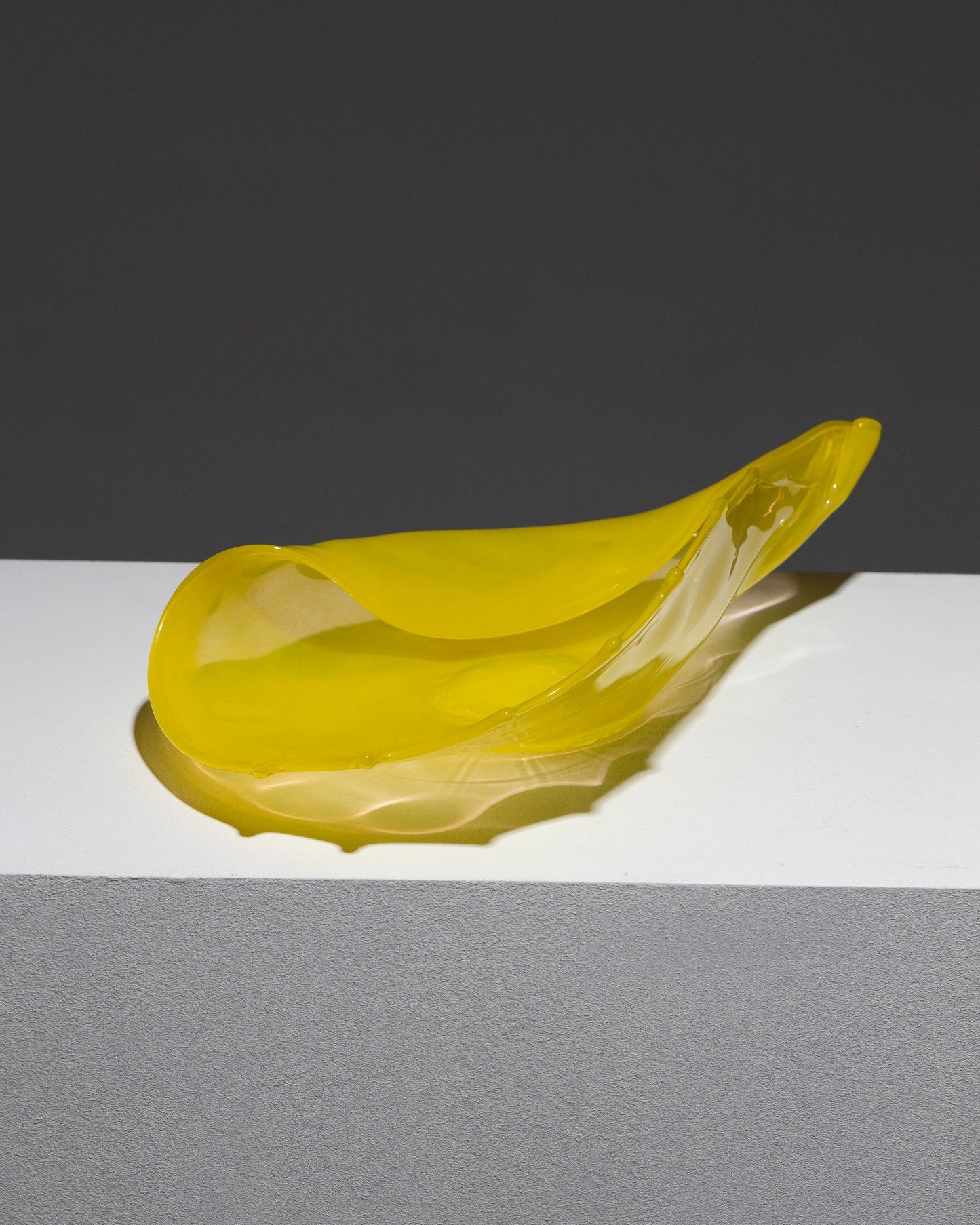 Murano yellow glass shell cut, Luigi Mellara, 1970s