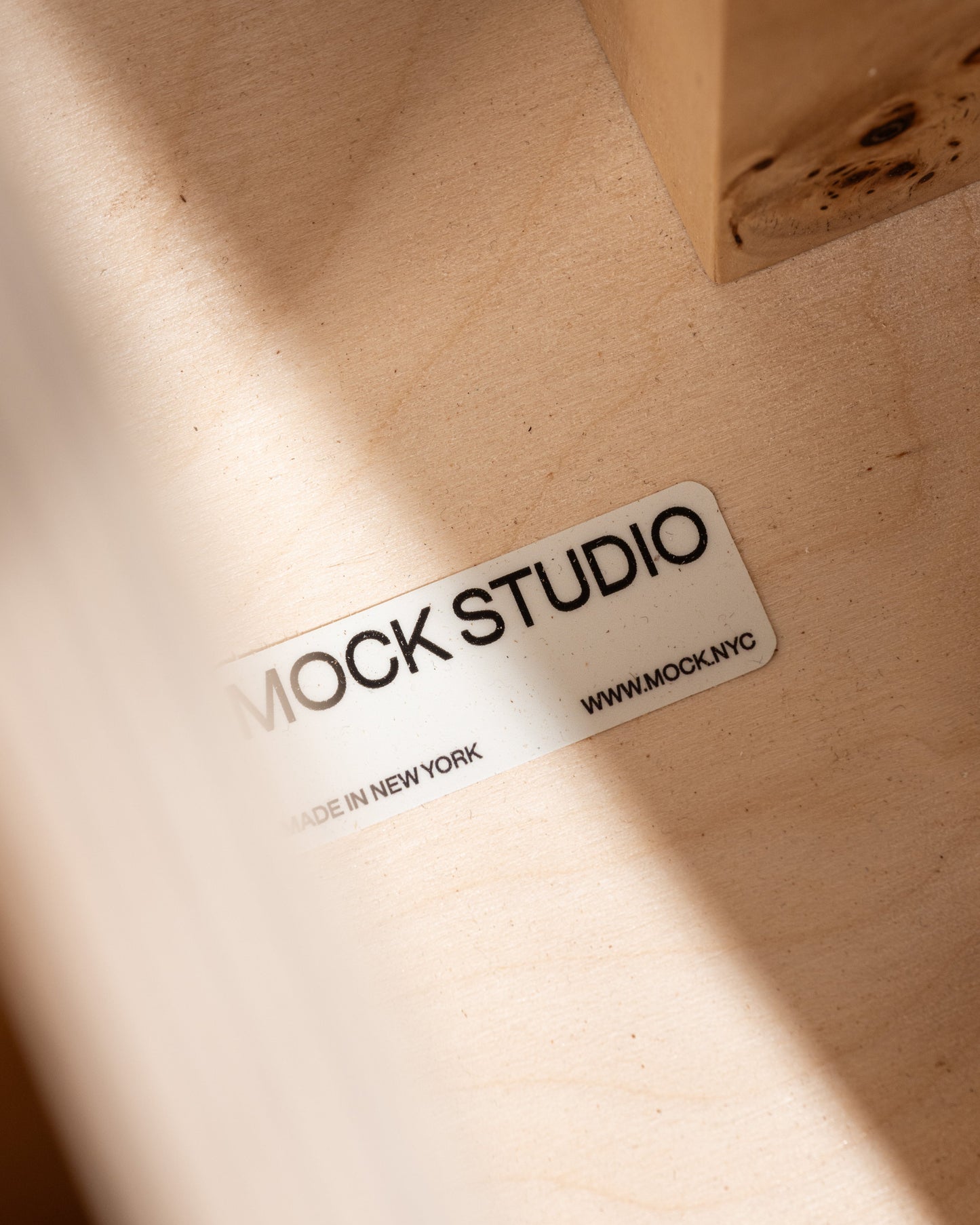 TABLE D'APPOINT MITER