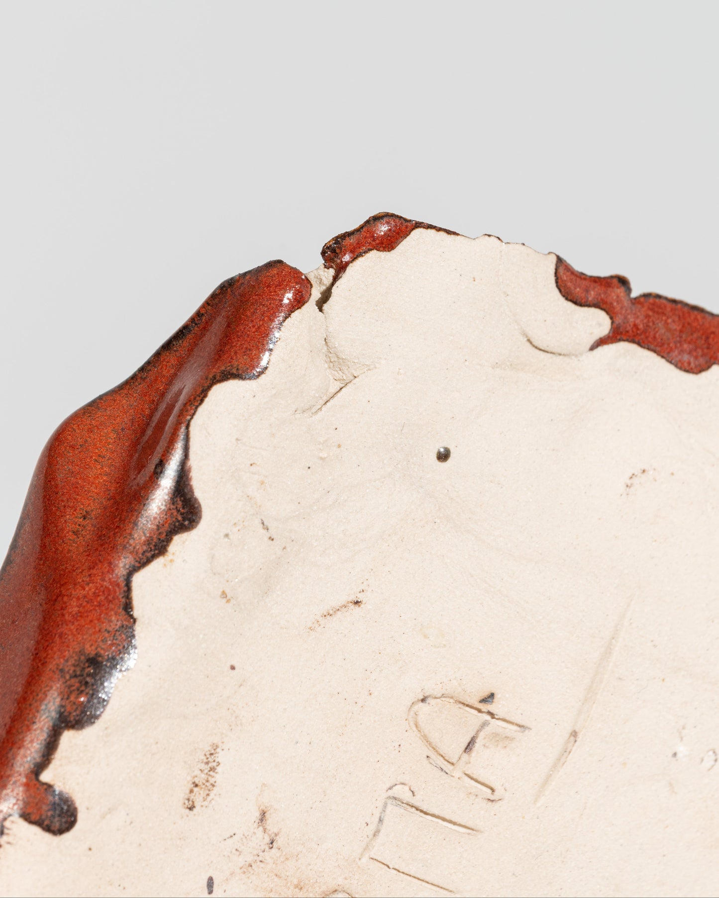 CENDRIER GRÈS ROUGE