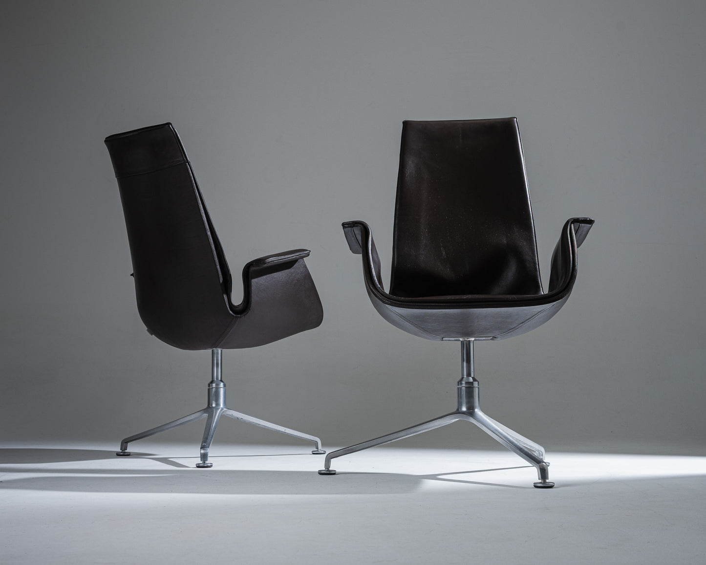 PAIRE DE FAUTEUILS FK 6725, FABRICIUS & KASTHOLMON, 1960s