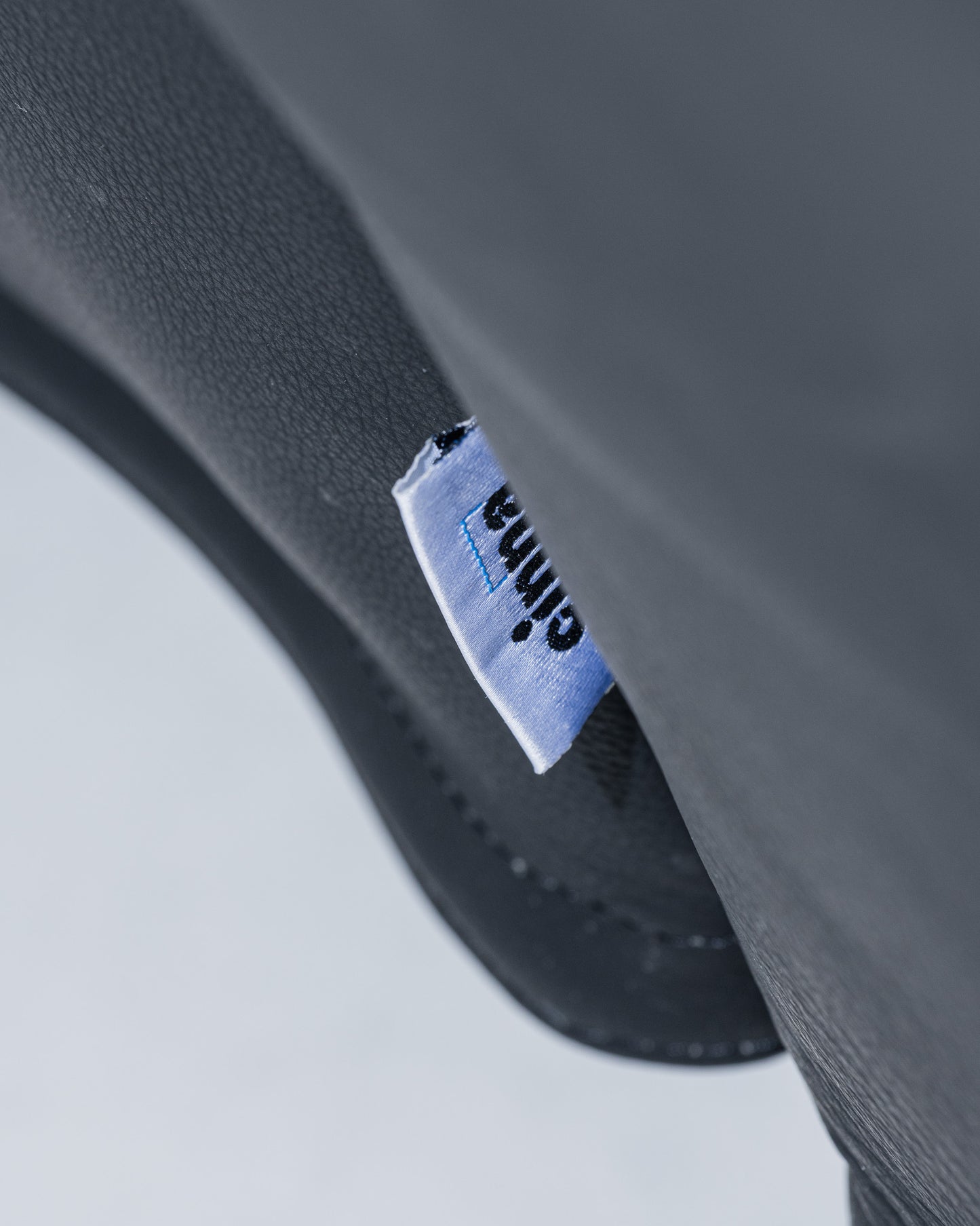 CANAPÉ SMALA, PASCAL MOURGUE