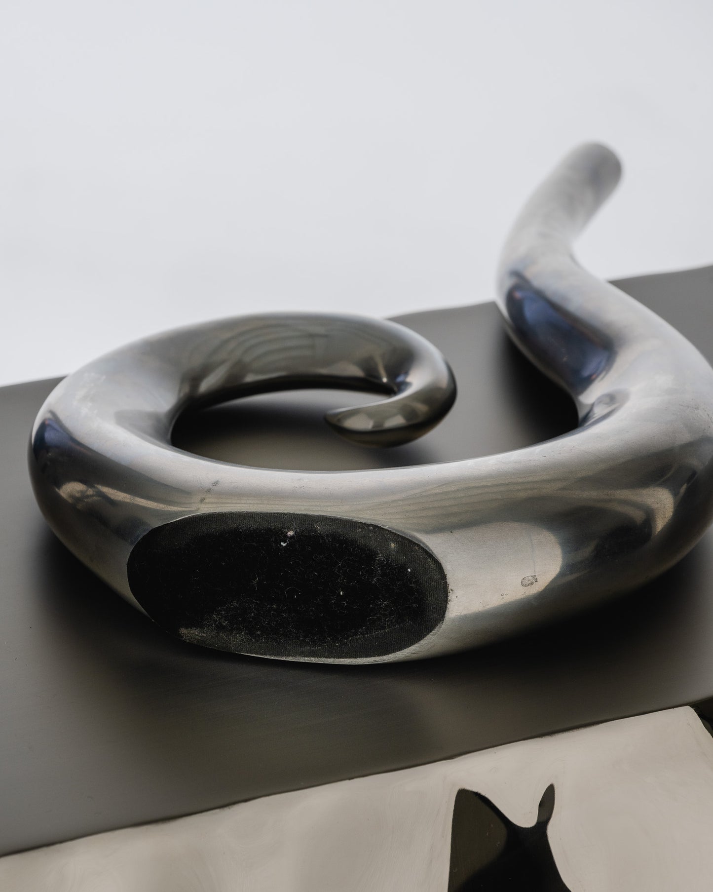 SOLIFLORE CURLY IN ALUMINUM, 1980s