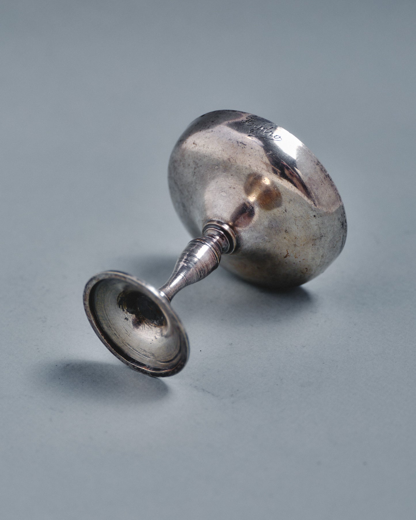 SET OF 6 SILVER-PLATED METAL CHAMPAGNE GLASSES