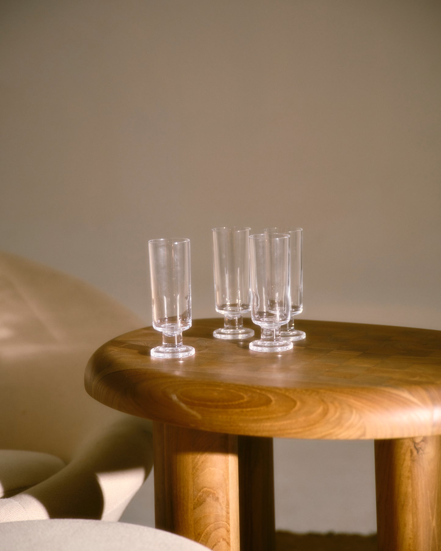 SET OF 4 CRYSTAL CHAMPAGNE FLUTES, 1970s