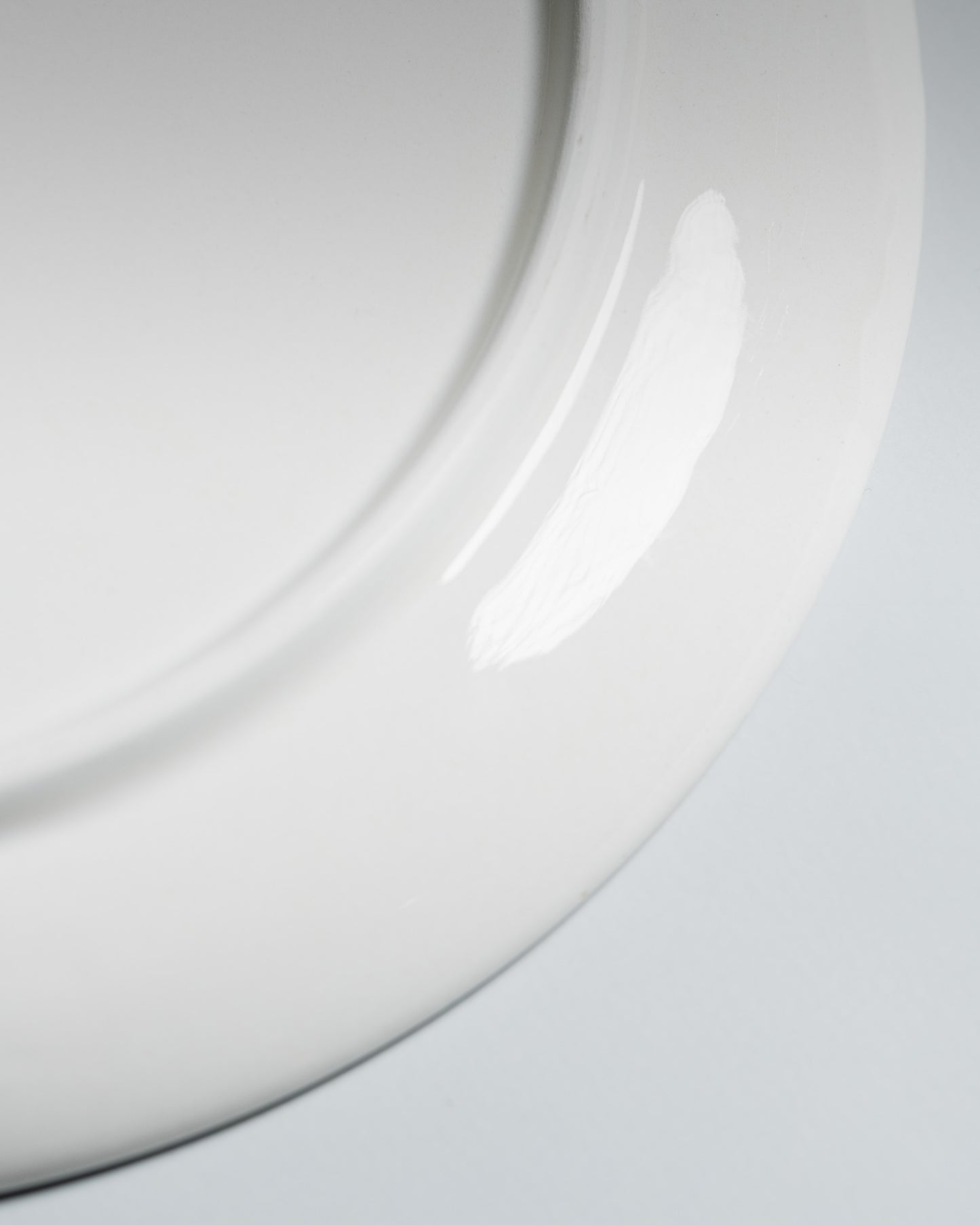 HANDCRAFTED CERAMIC PLATE, ELDAROV.T