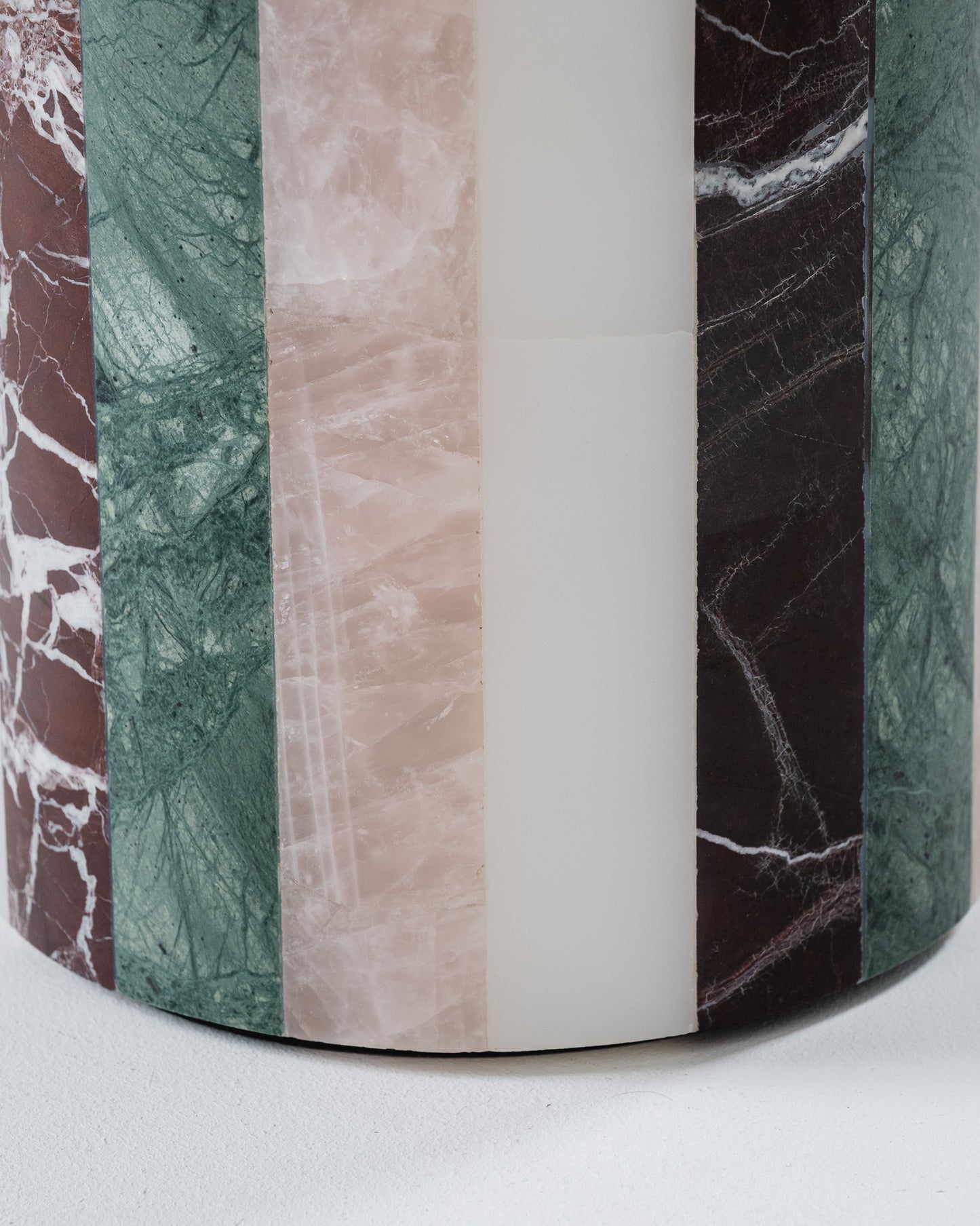 FRIDA SIDE TABLE IN ONYX