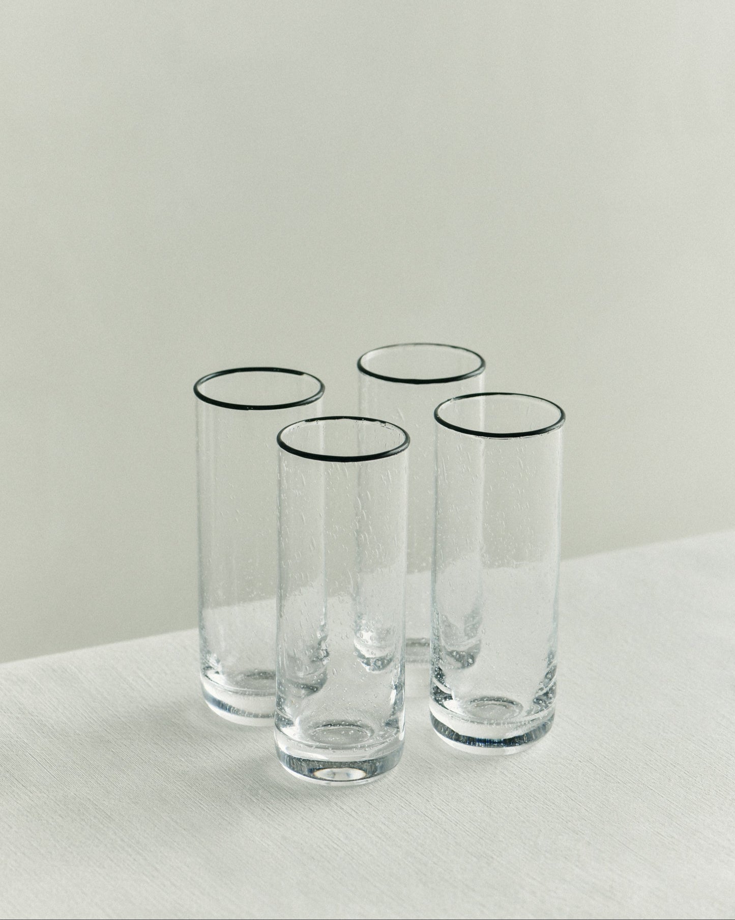 Black bubble high glass