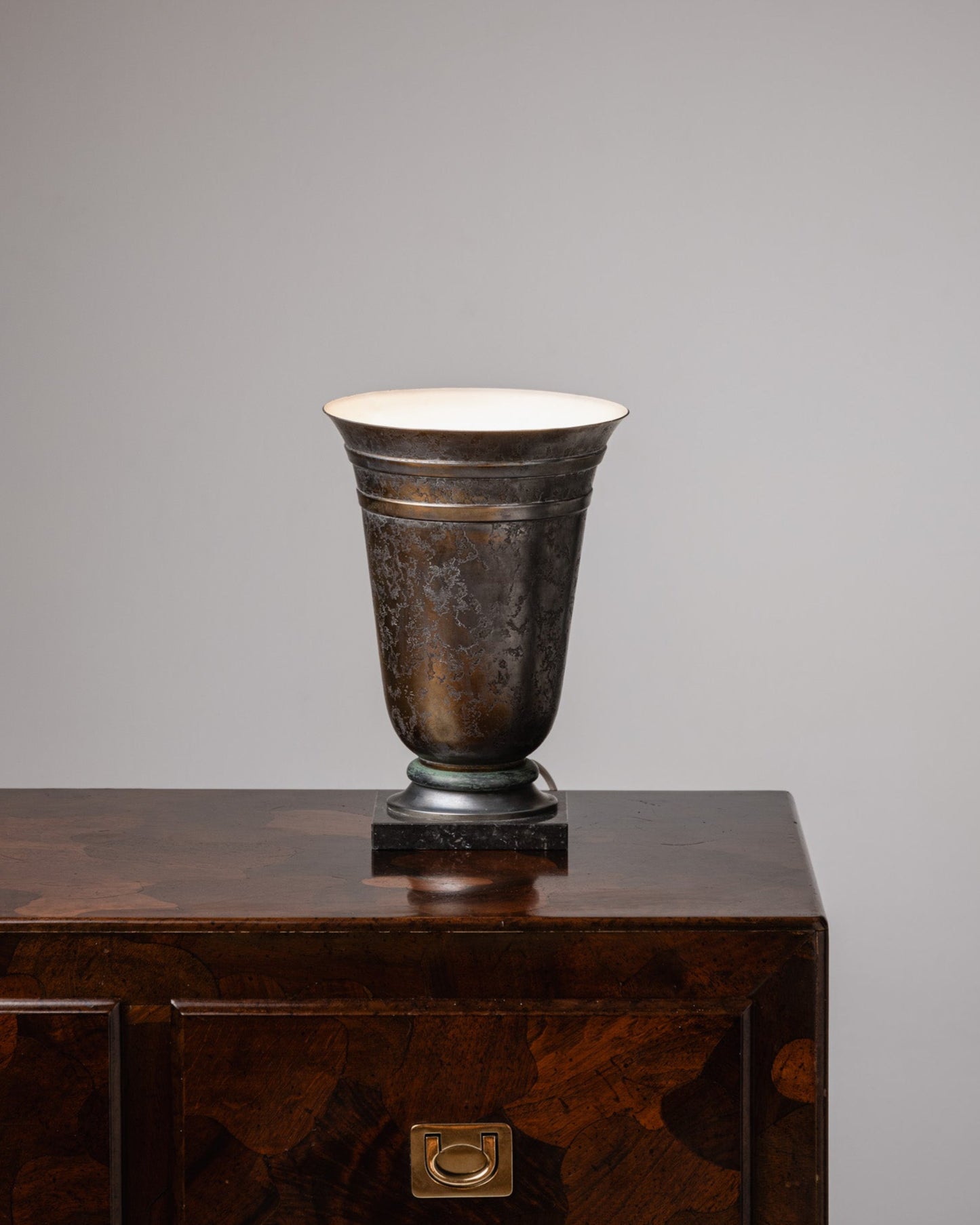 ART DECO METAL AND COPPER TULIP LAMP, 1930s