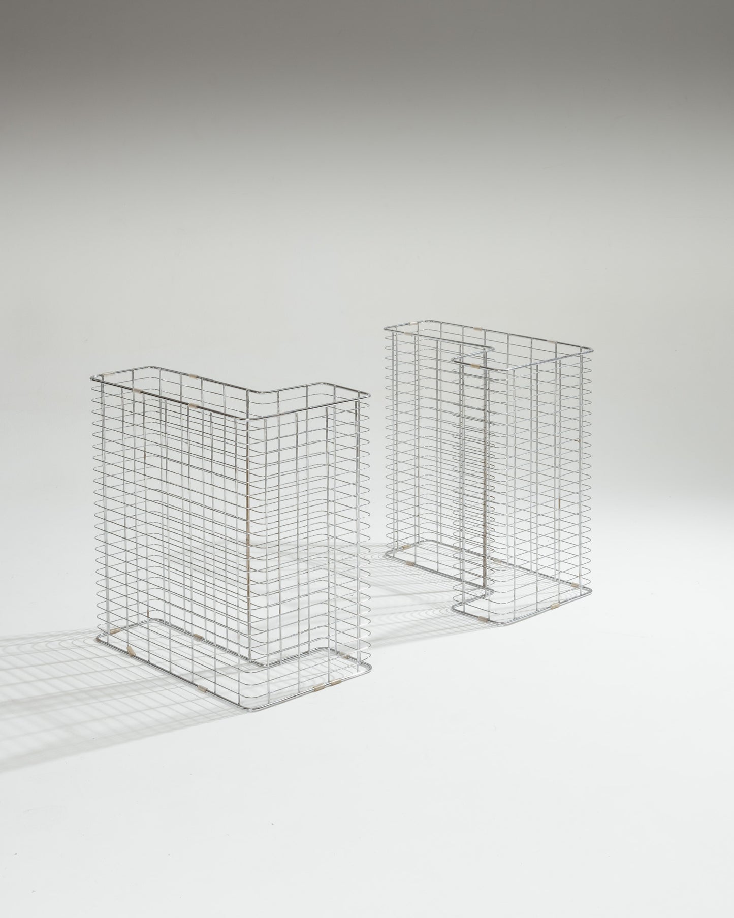 Large wire desk in glass and metal, Terence Conran, 1980s