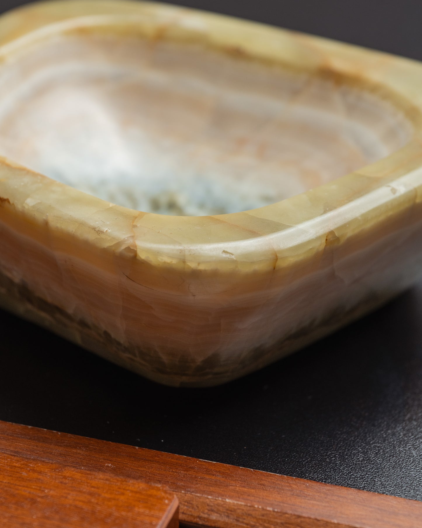 Onyx valet tray or small ashtray, 1970s