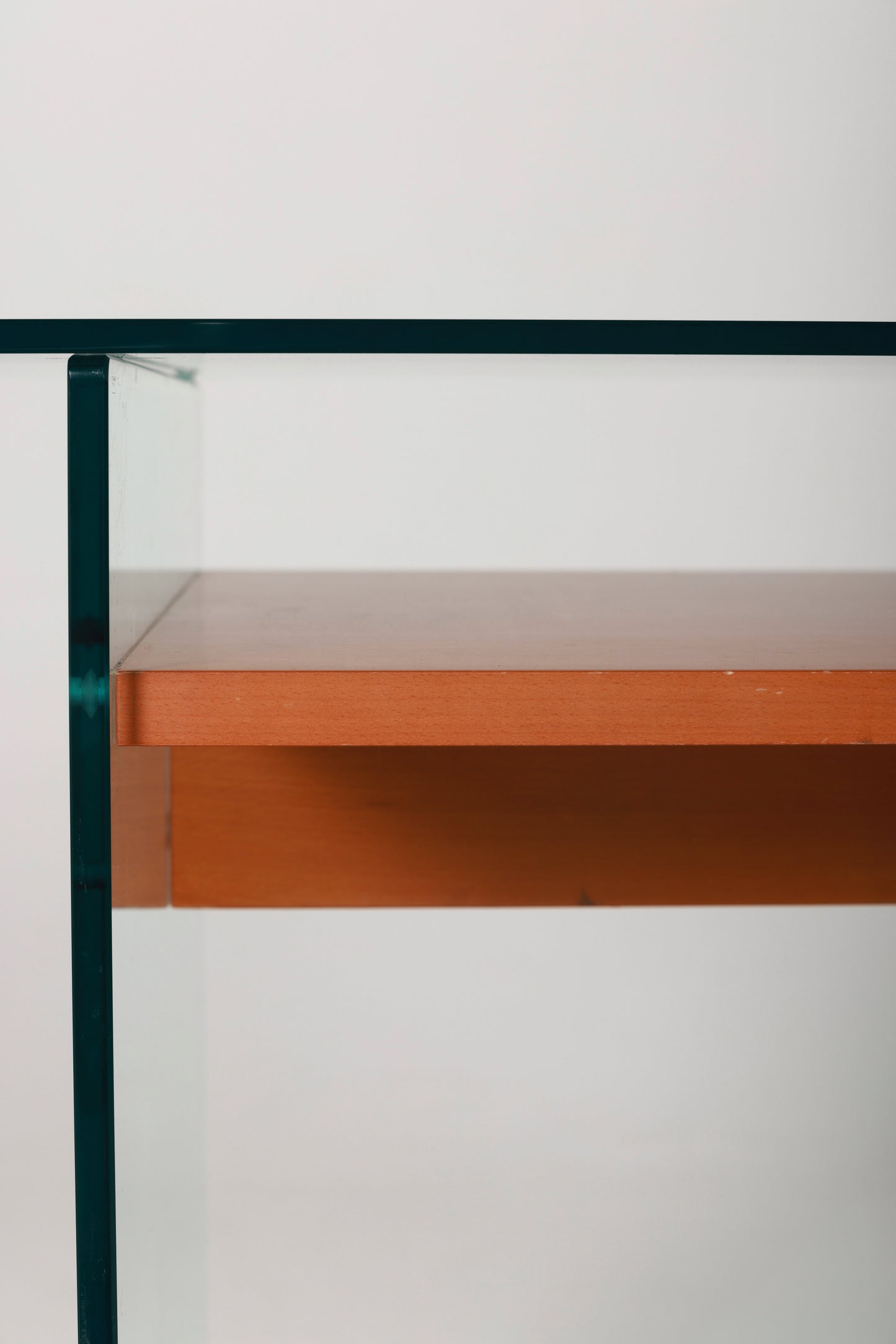 BUREAU EN BOIS ET VERRE