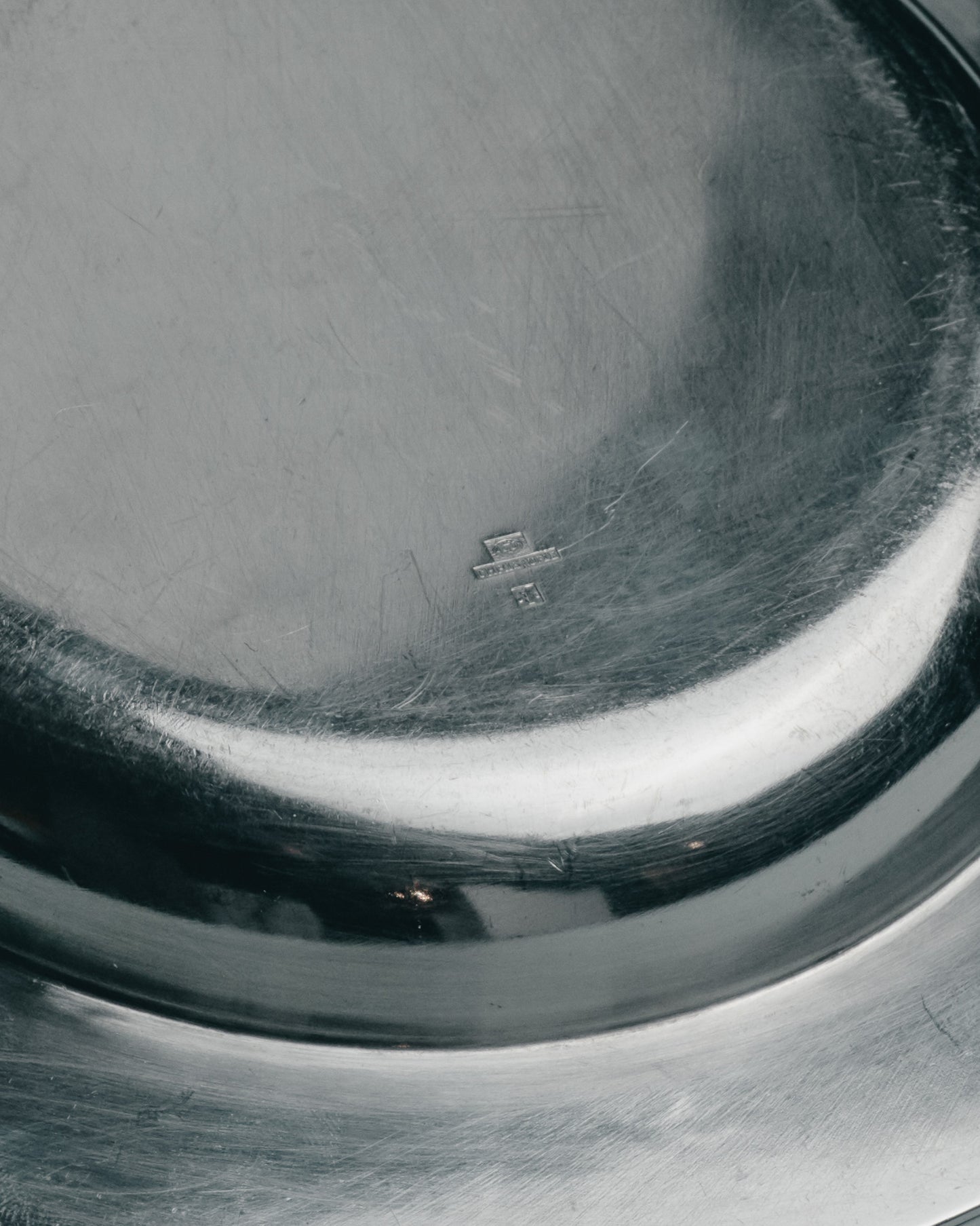 ASSIETTE À PÂTÉE EN MÉTAL ARGENTÉ POUR PETIT CHIEN / CHAT, CHRISTOFLE, 1960s