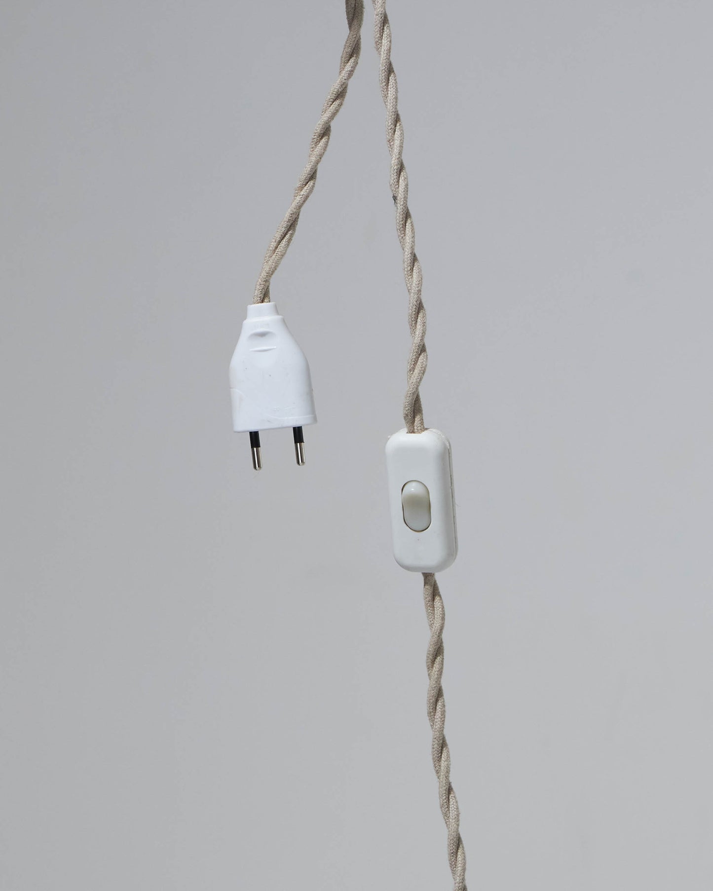 Floor lamp Timchent in sandstone