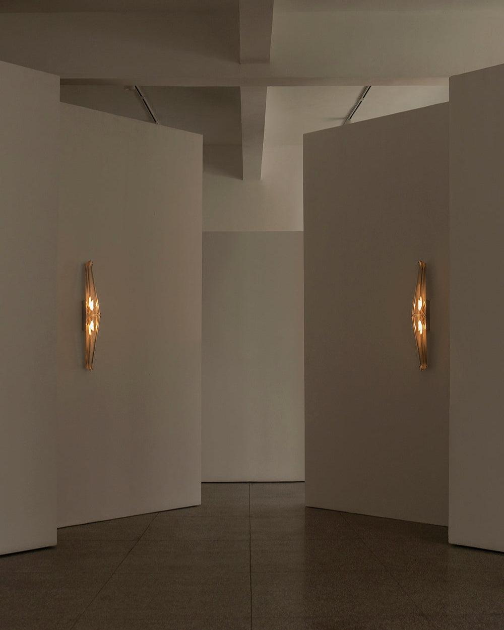 Wall lamp Fragment #9