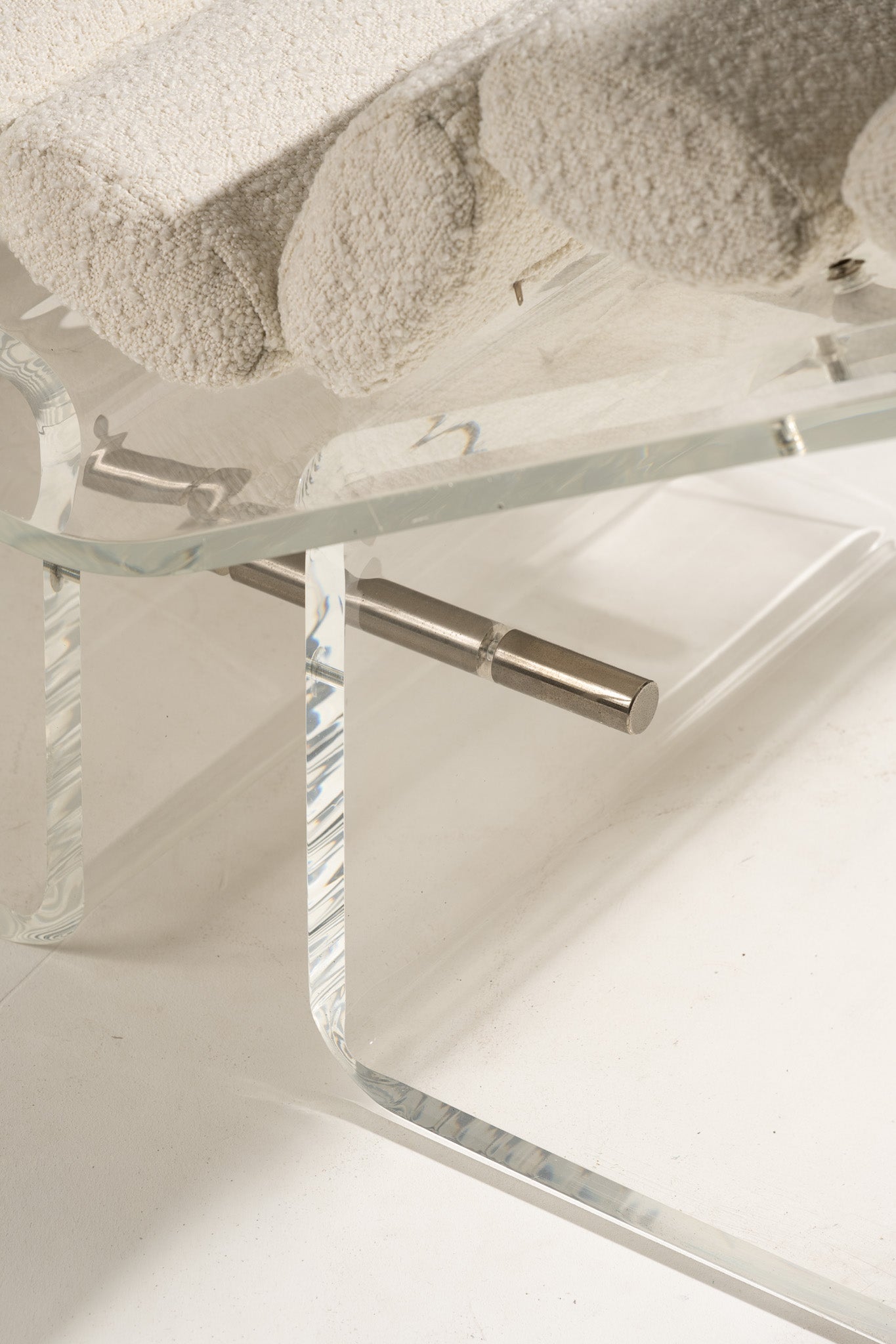 PLEXIGLASS LOUNGE CHAIR, 1970s