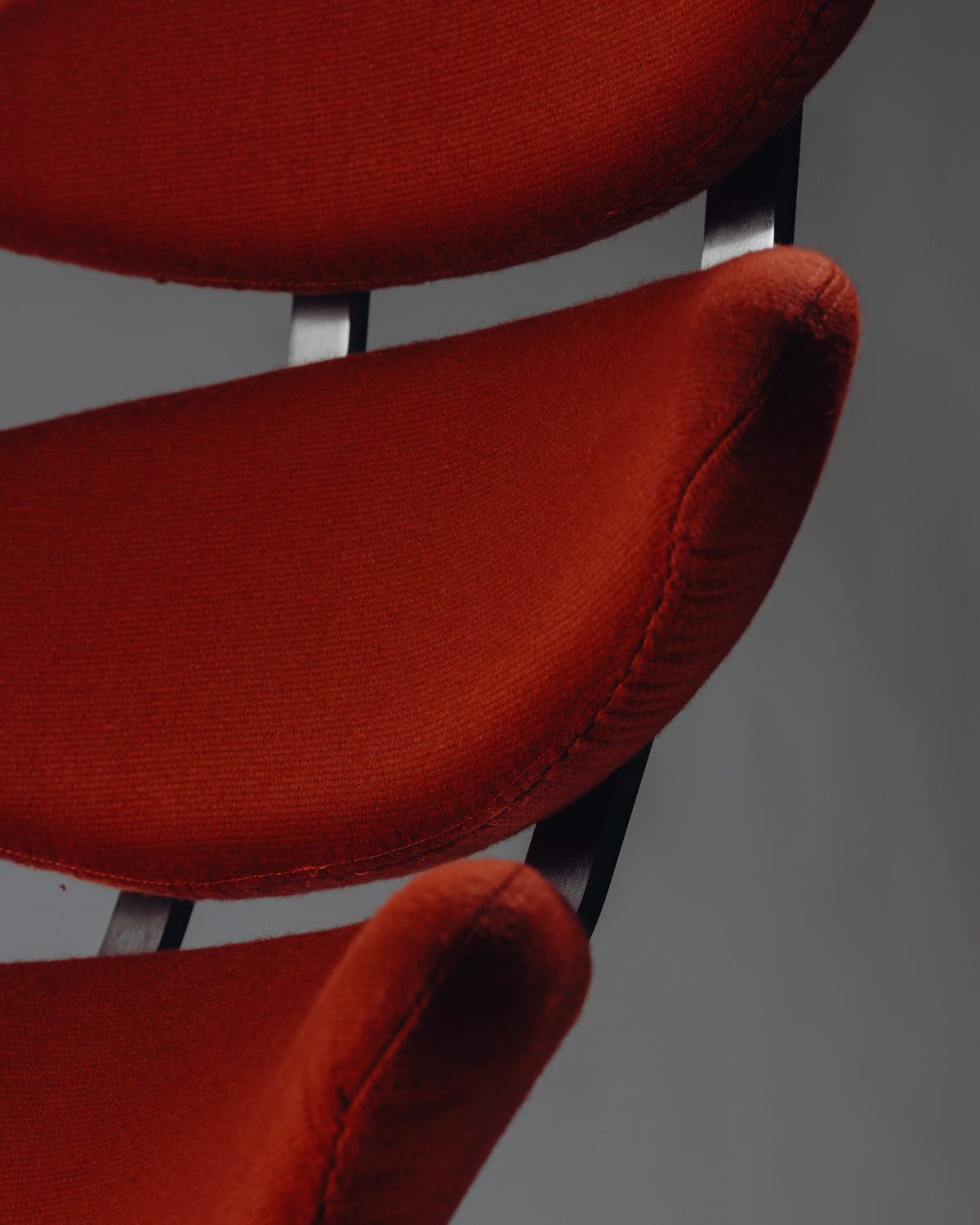 FAUTEUIL 'CORONA' EN ACIER ET TISSU, POUL VOLTHER, 1960s
