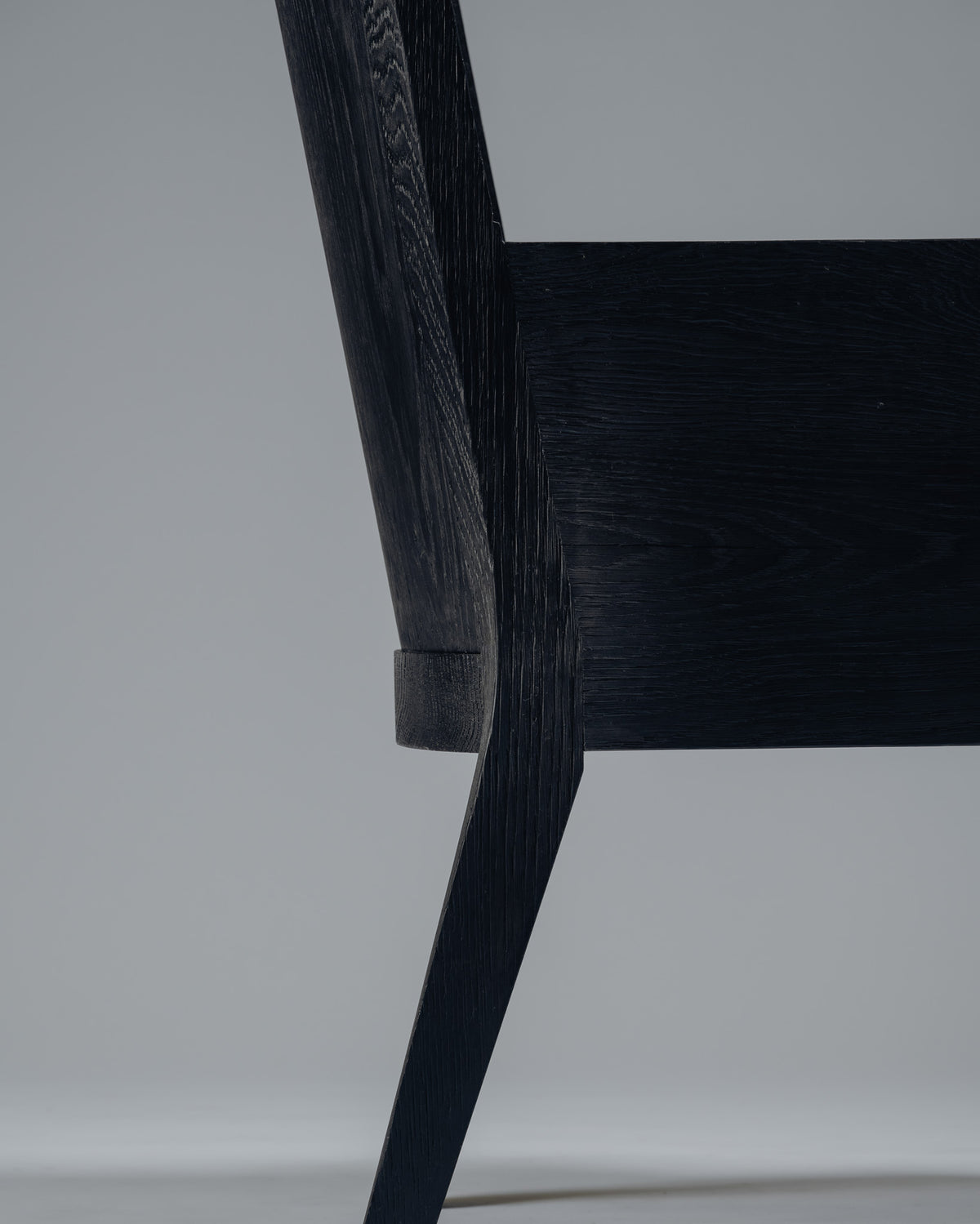 FAUTEUIL 'STALL' EN CHÊNE ET CUIR, CHRISTIAN LIAIGRE, 1990s