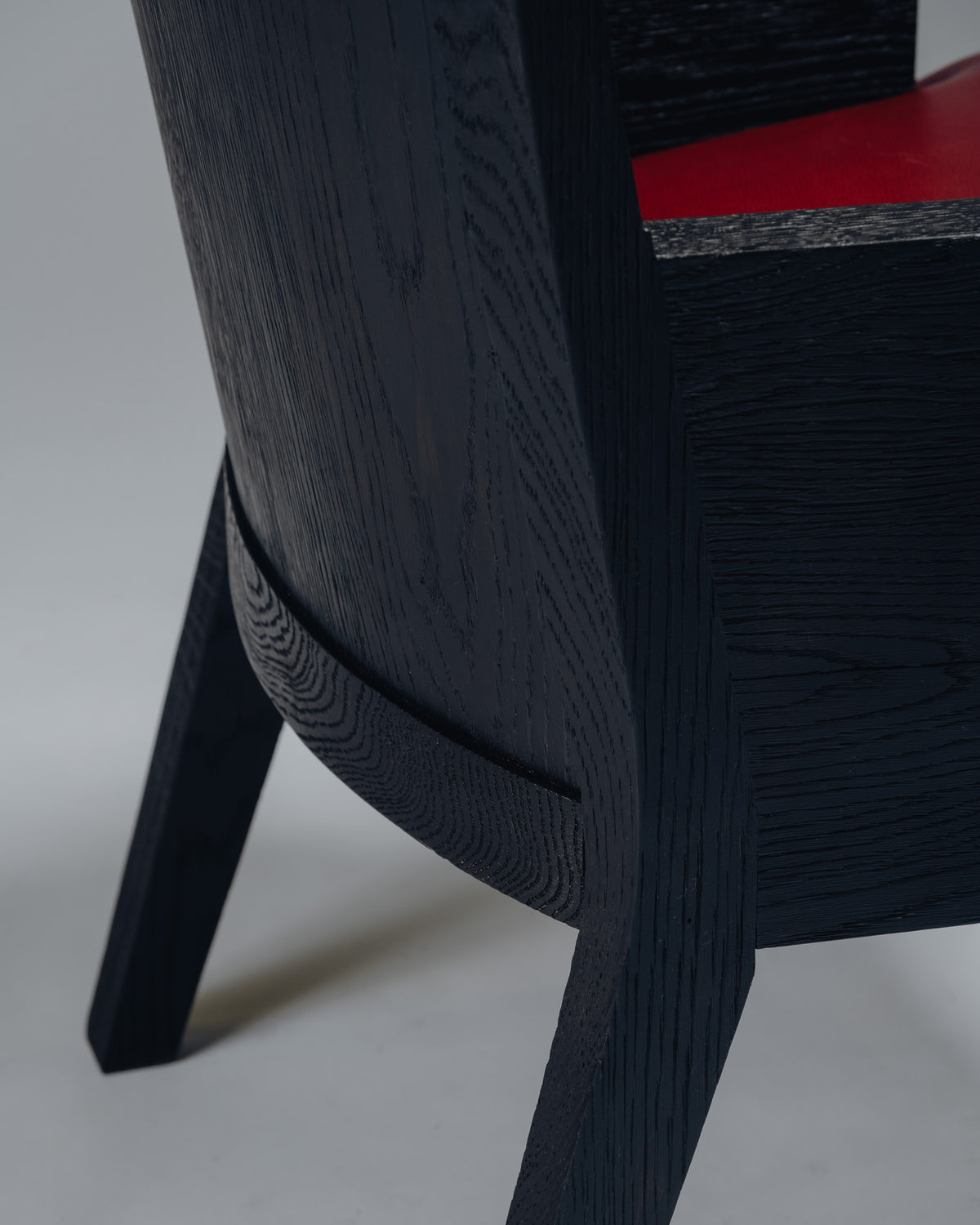 FAUTEUIL 'STALL' EN CHÊNE ET CUIR, CHRISTIAN LIAIGRE, 1990s