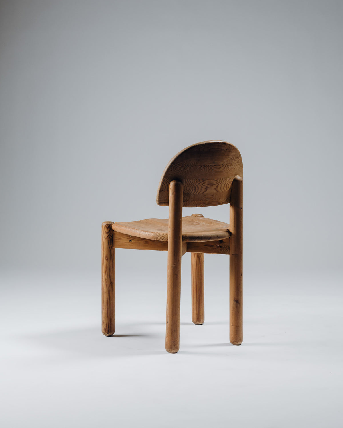 PAIRE DE CHAISES EN PIN, RAINER DAUMILLER, HIRTSHALS SAVVÆRK, 1970s