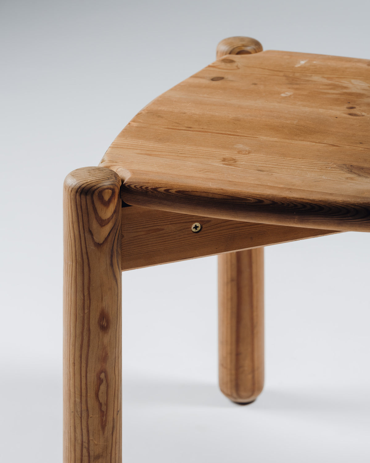 PAIRE DE CHAISES EN PIN, RAINER DAUMILLER, HIRTSHALS SAVVÆRK, 1970s