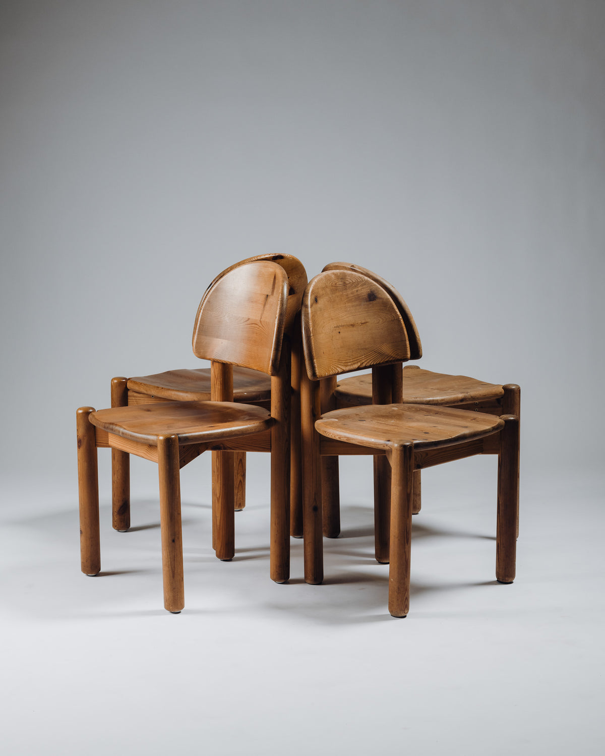 PAIRE DE CHAISES EN PIN, RAINER DAUMILLER, HIRTSHALS SAVVÆRK, 1970s