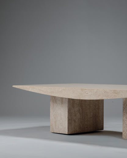 TABLE BASSE 'SUSHI' EN TRAVERTIN, GILLES DERAIN, 1980s