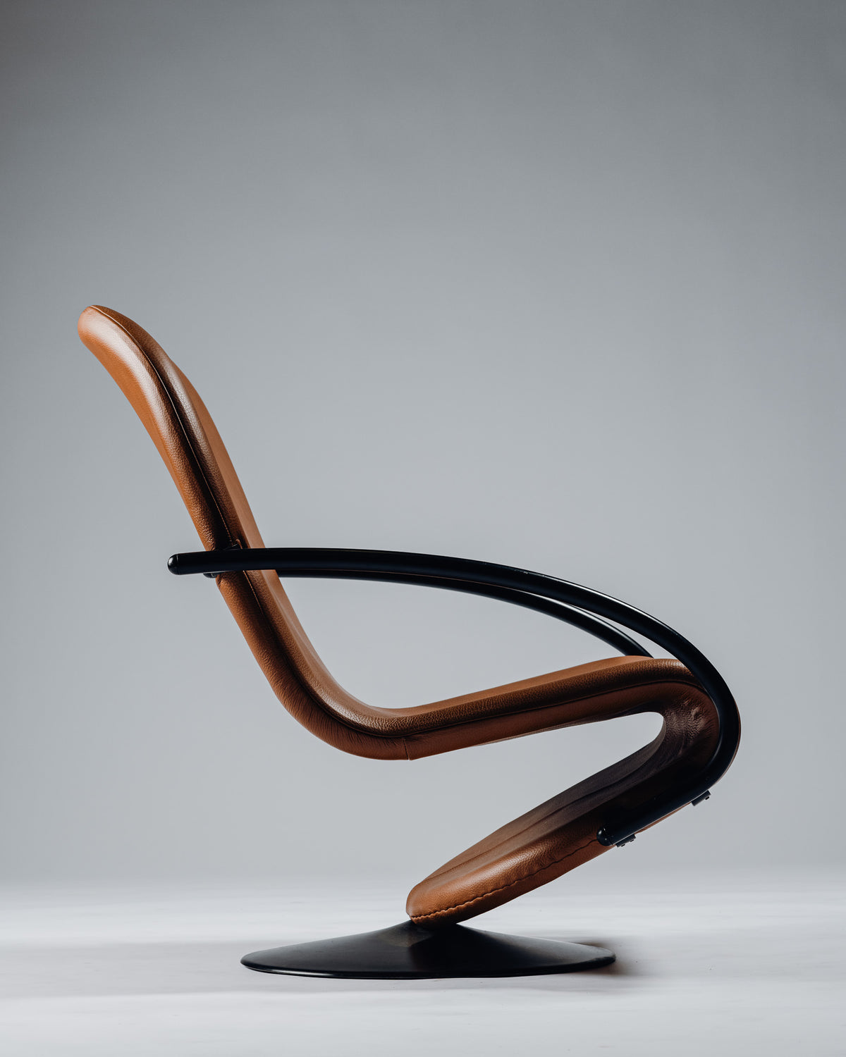 PAIR OF STEEL AND LEATHER ARMCHAIRS, VERNER PANTON, FRITZ HANSEN, 1970s