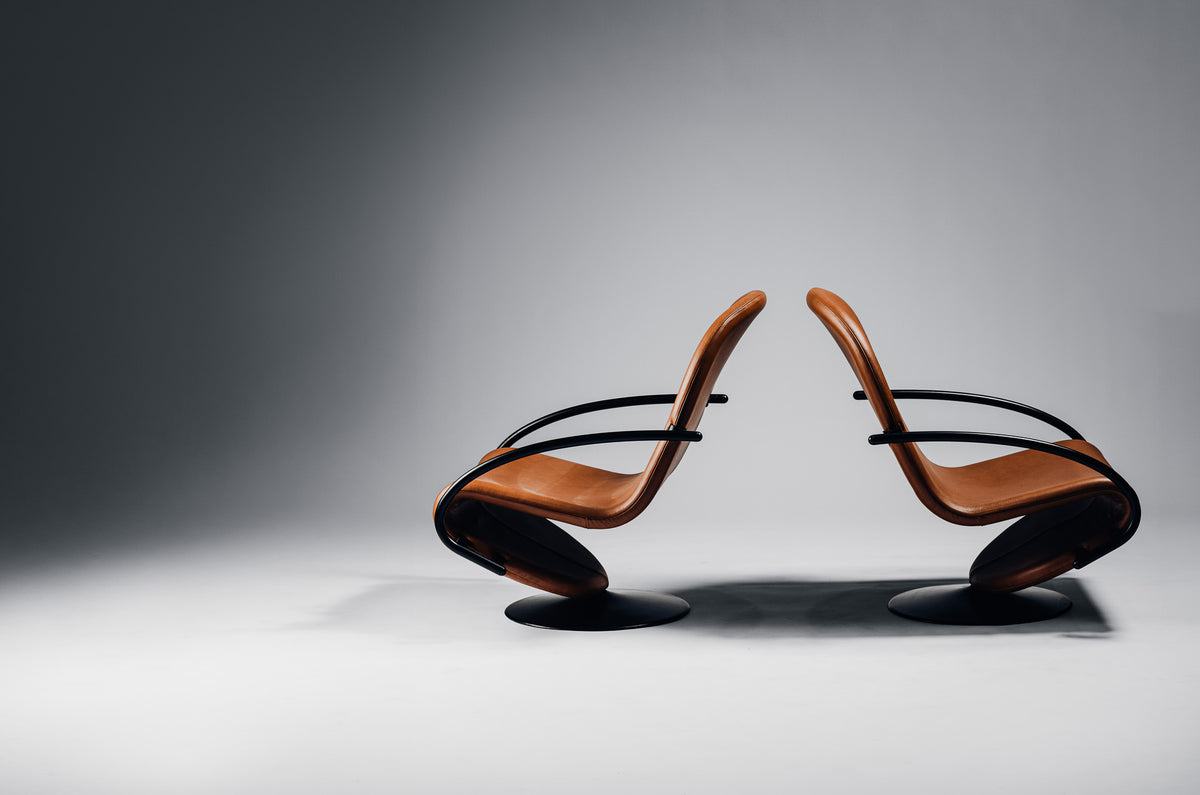 FAUTEUIL EN ACIER ET CUIR, VERNER PANTON, FRITZ HANSEN, 1970s
