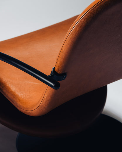 PAIR OF STEEL AND LEATHER ARMCHAIRS, VERNER PANTON, FRITZ HANSEN, 1970s
