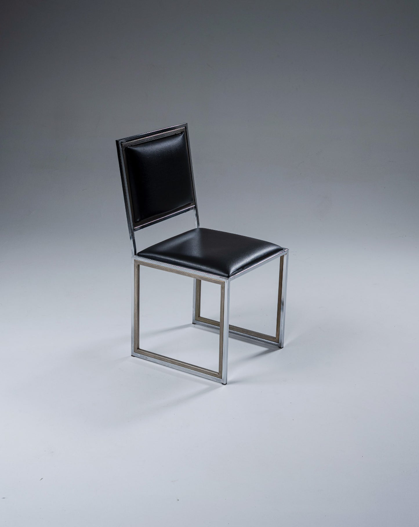 CHAISE EN MÉTAL ET CUIR, 1970s