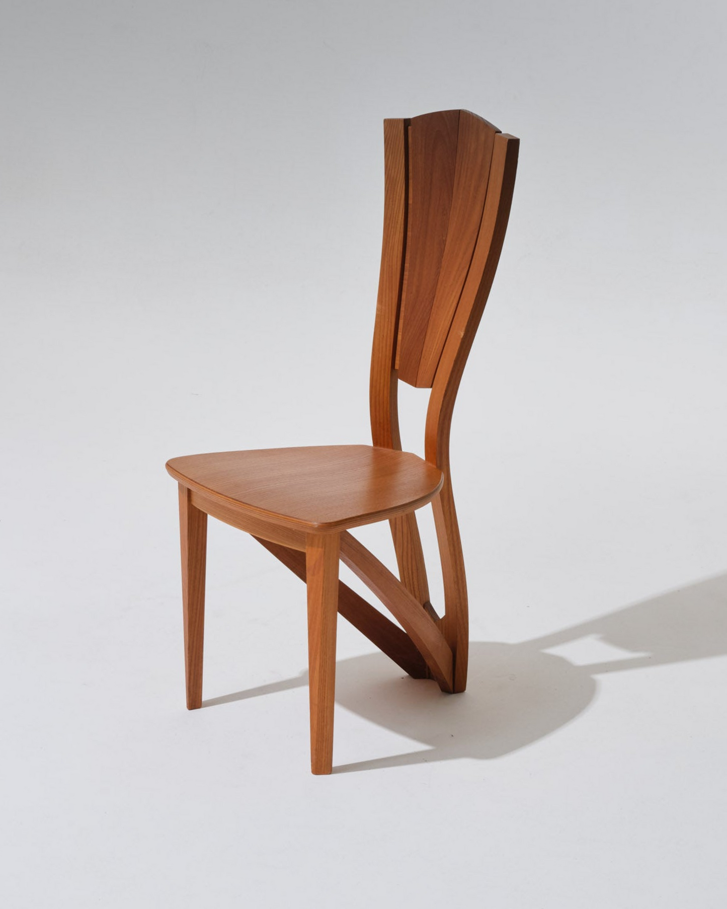 SOLID ELM CHAIR, SELTZ HOUSE, 1980s