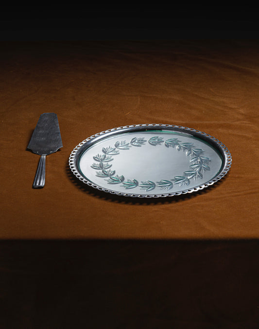 METAL PIE DISH AND KNIFE, 1950s