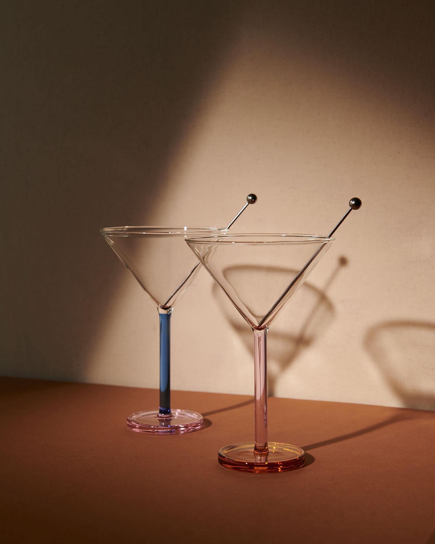 PAIR OF "PIANO" COCKTAIL GLASSES