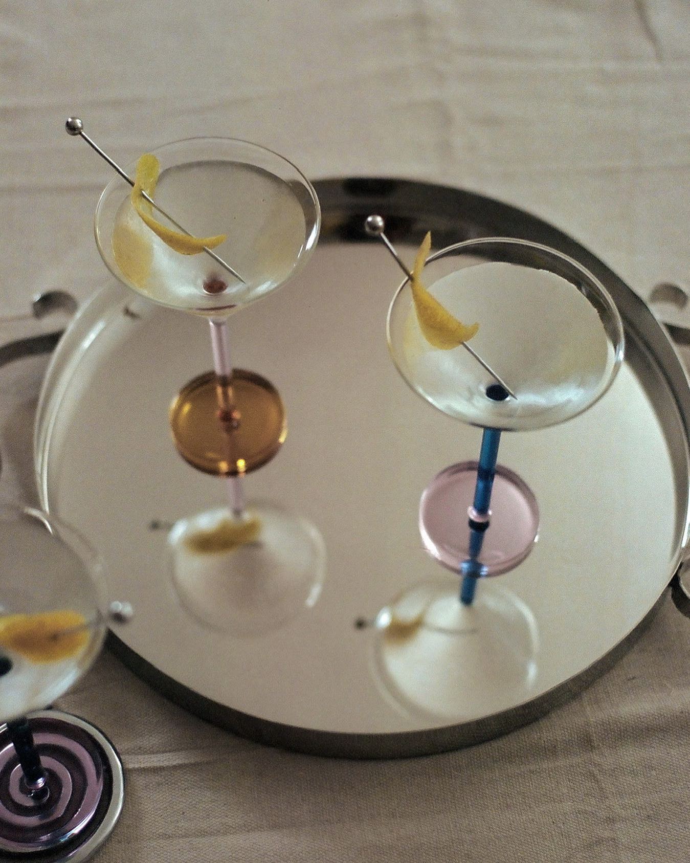 PAIR OF "PIANO" COCKTAIL GLASSES