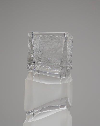 VASE GÉOMÉTRIQUE EN CRISTAL SABLÉ, 1960s