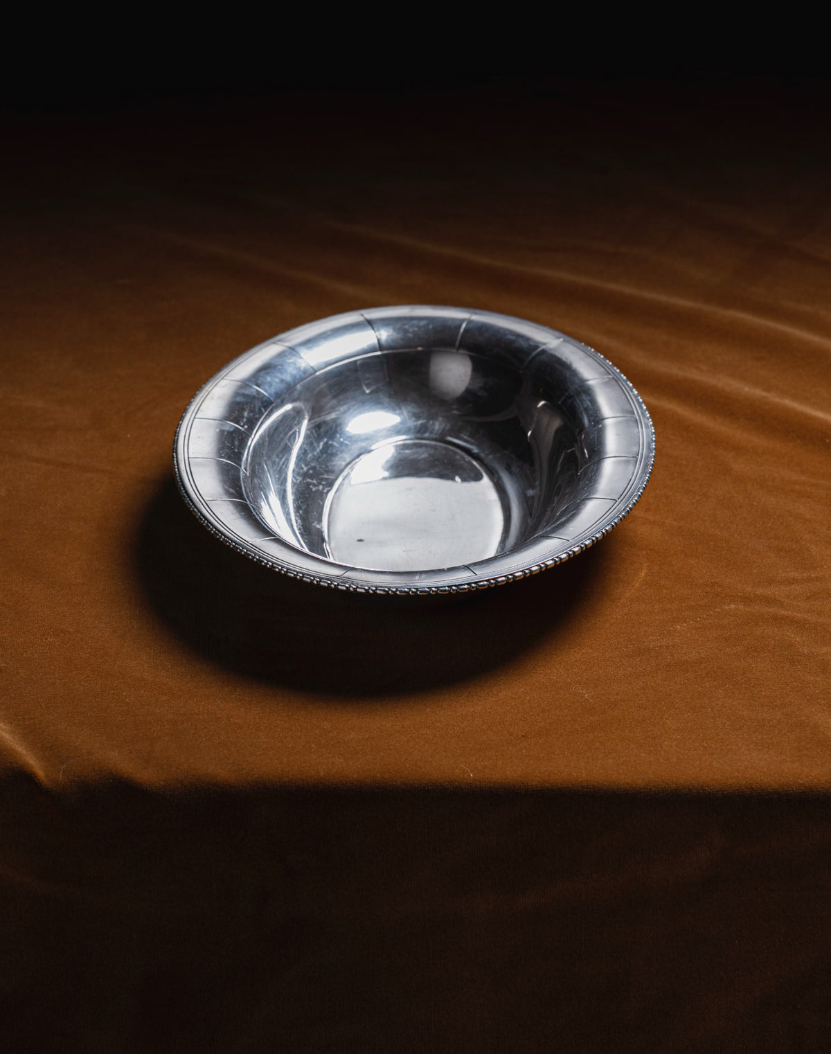 OVAL METAL SERVING PLATTER, 1950s