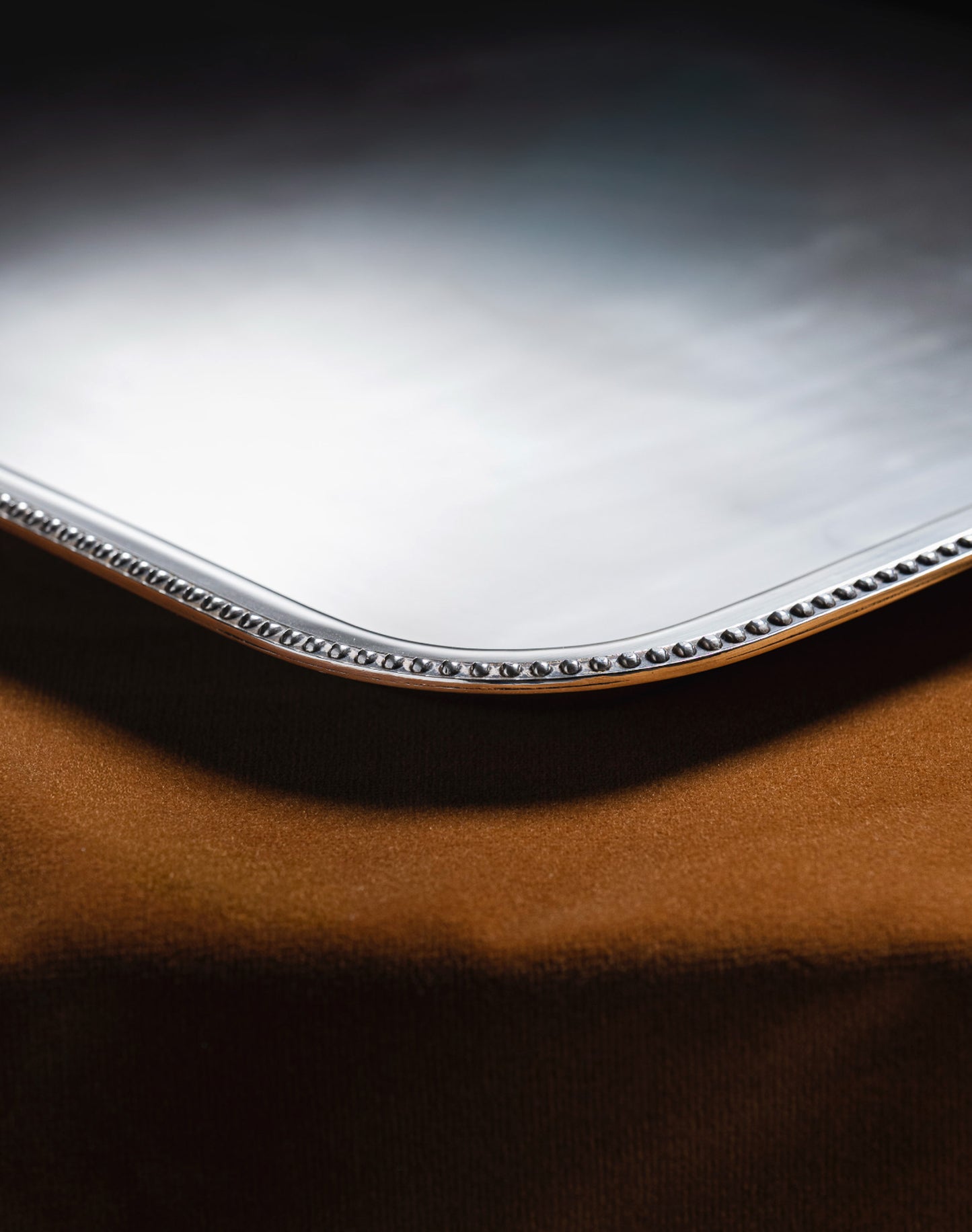 GRAND PLATEAU EN MÉTAL ARGENTÉ, ROUX-MARQUIAND, 1950s