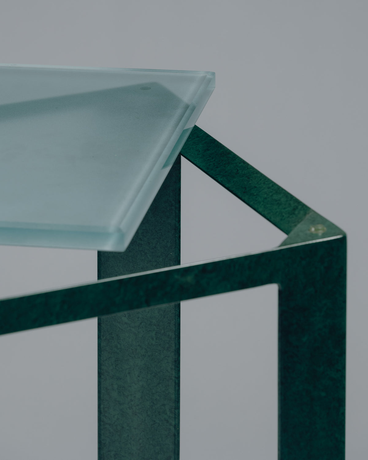 GUÉRIDON 'SYNTHÈSE' EN MÉTAL ET VERRE, CHRISTIAN DUC, 1980s