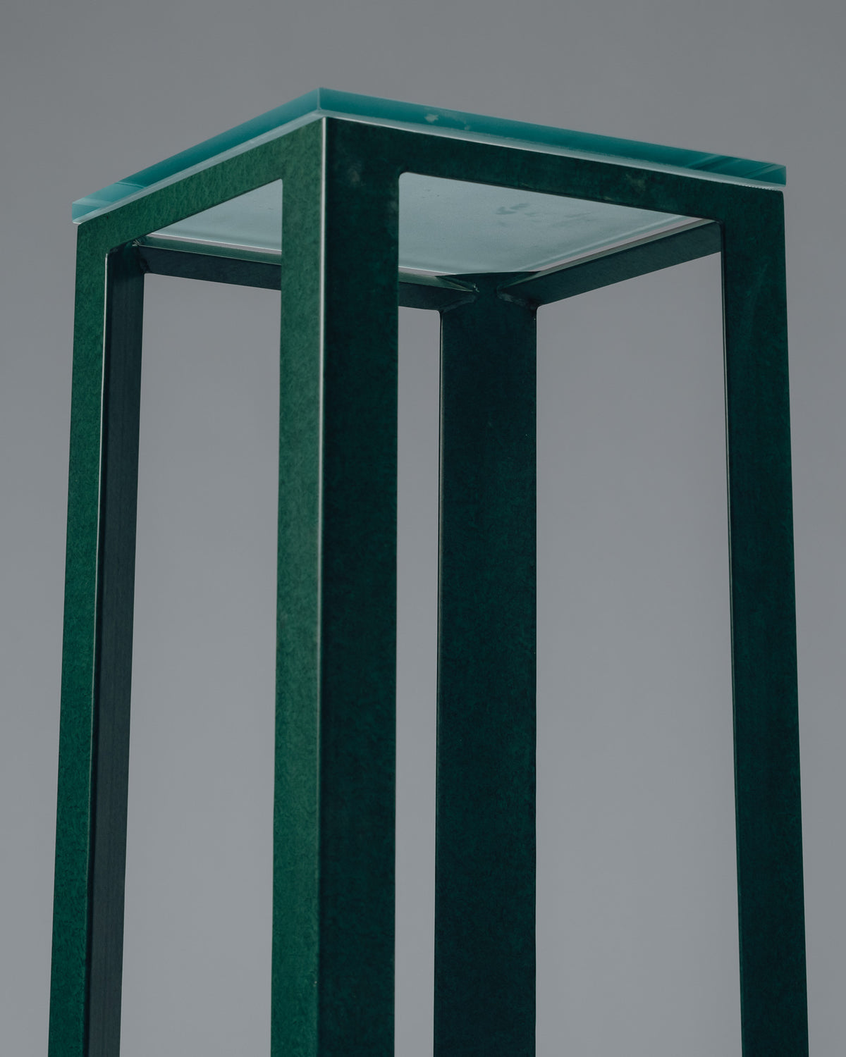 GUÉRIDON 'SYNTHÈSE' EN MÉTAL ET VERRE, CHRISTIAN DUC, 1980s