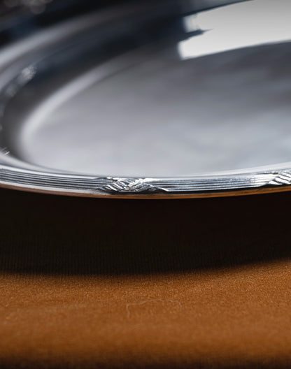 PLAT DE SERVICE EN MÉTAL ARGENTÉ, 1930s