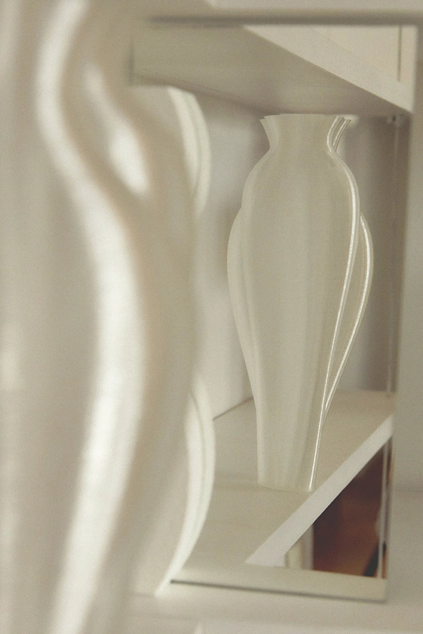 “SISTERS” VASE IN 3D PRINT 