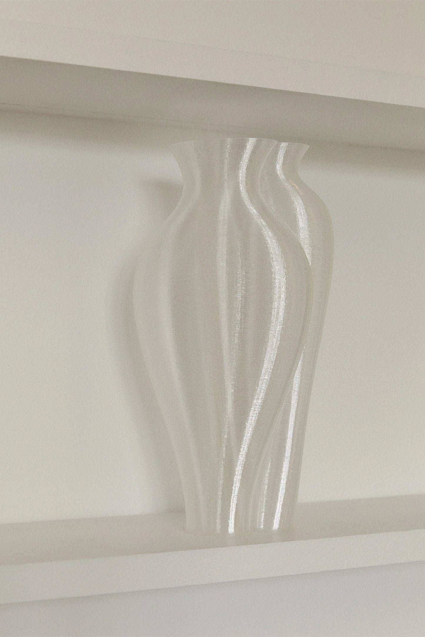 “SISTERS” VASE IN 3D PRINT 