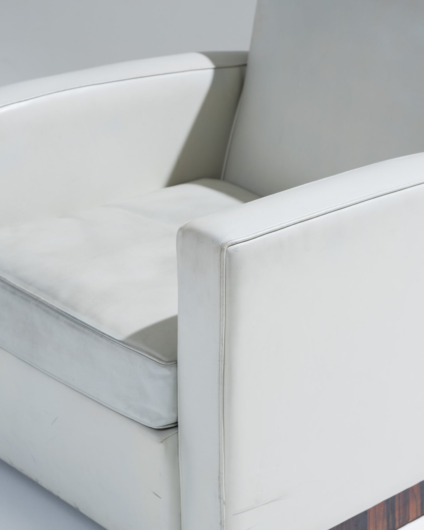 FAUTEUIL EN CUIR ART DÉCO, JACQUES ADNET, 1930s