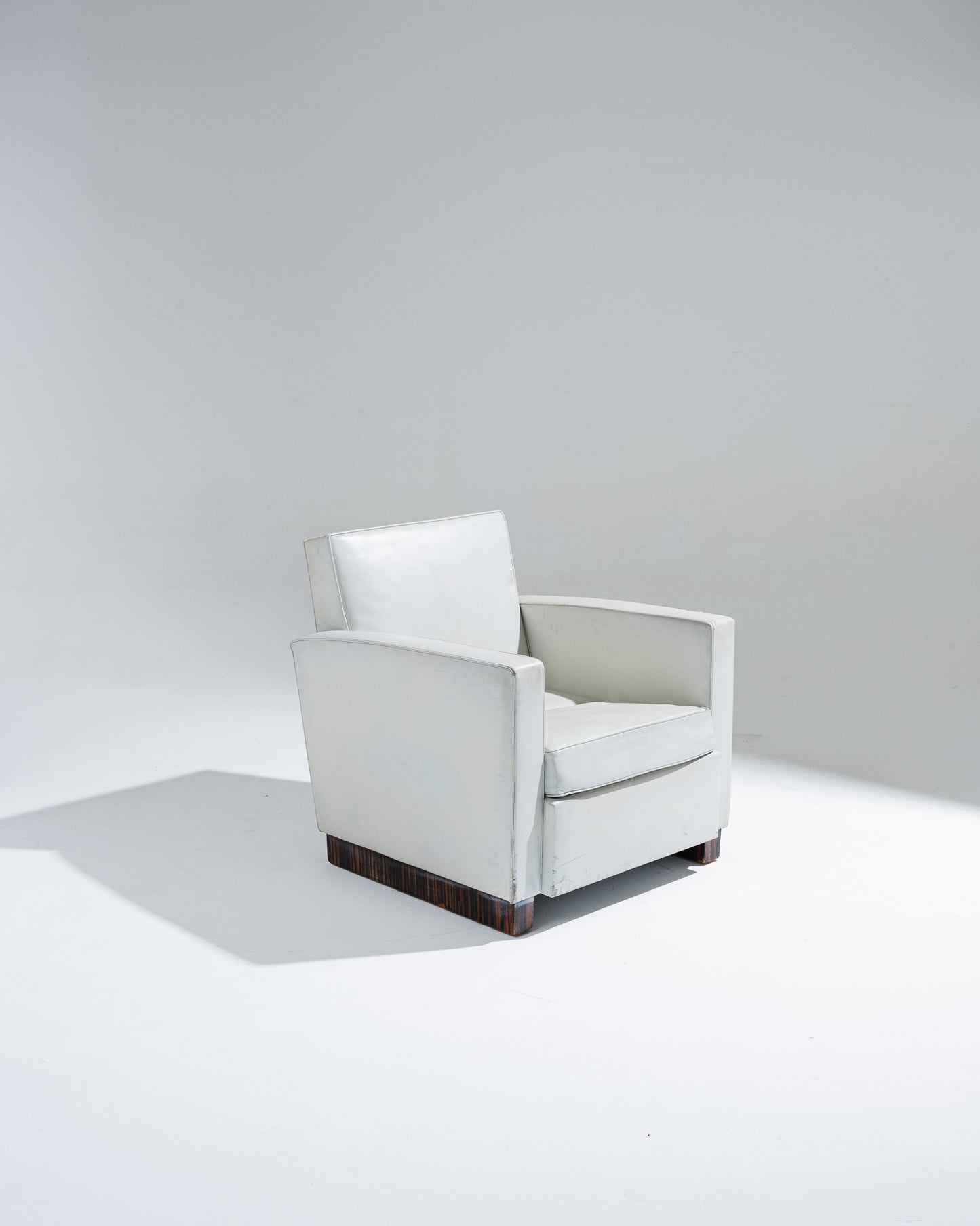 FAUTEUIL EN CUIR ART DÉCO, JACQUES ADNET, 1930s