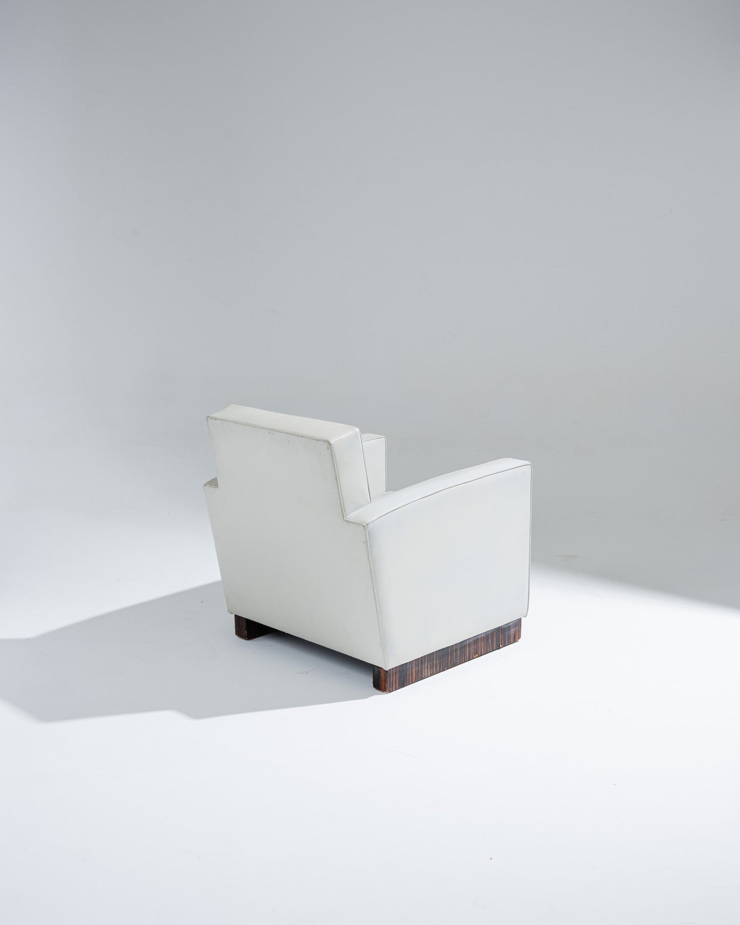 FAUTEUIL EN CUIR ART DÉCO, JACQUES ADNET, 1930s