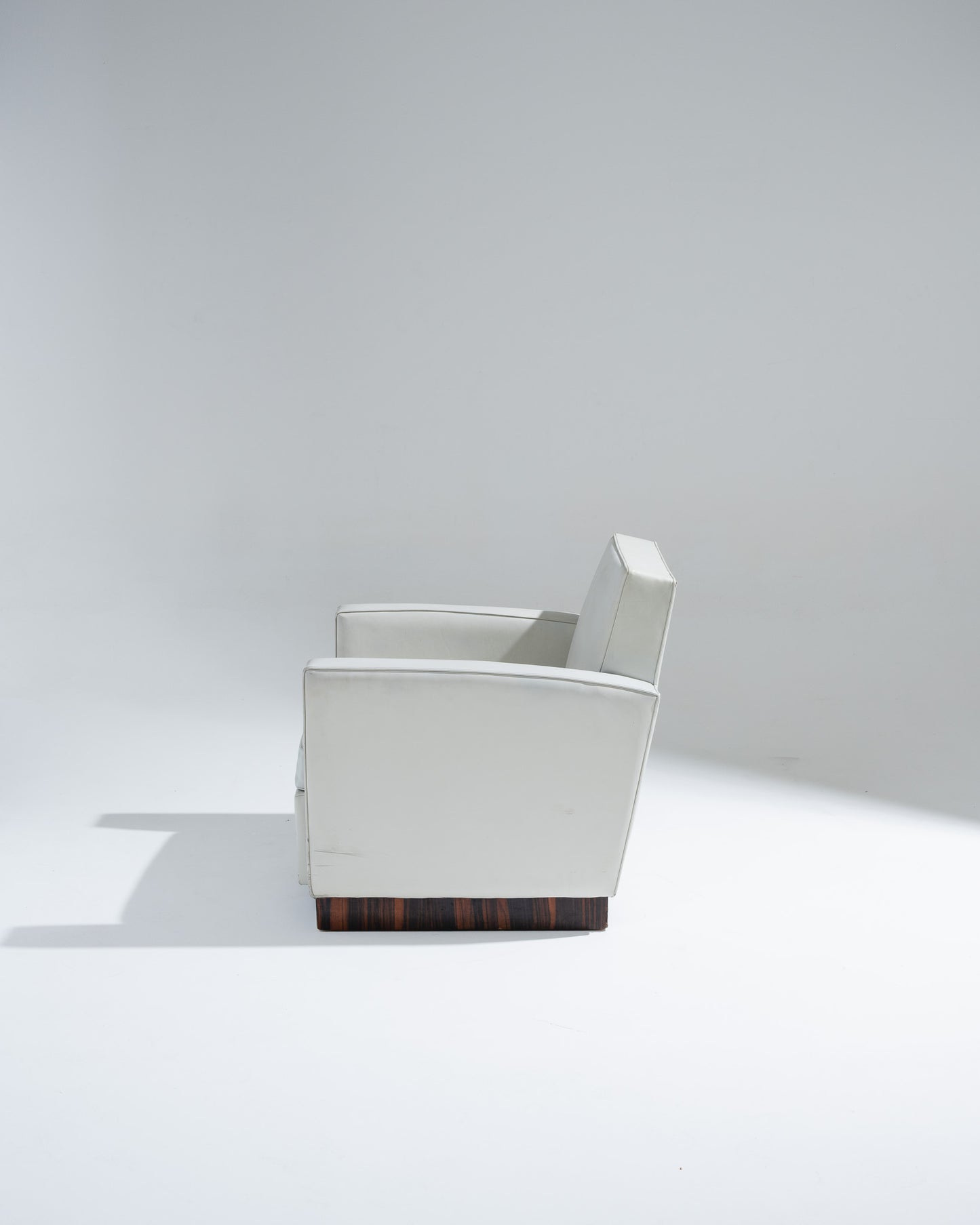 FAUTEUIL EN CUIR ART DÉCO, JACQUES ADNET, 1930s