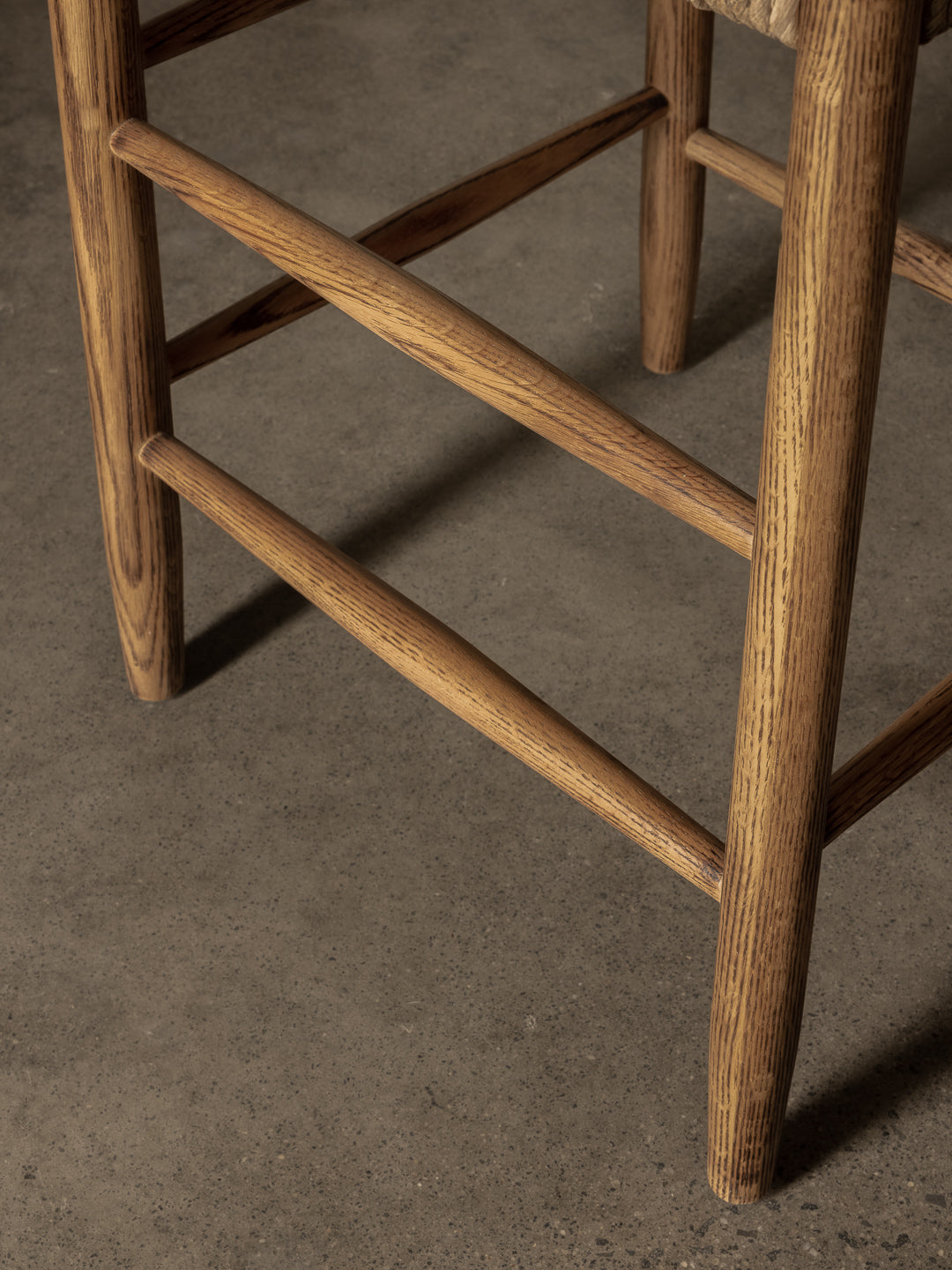 ARNAUD COUNTER STOOL
