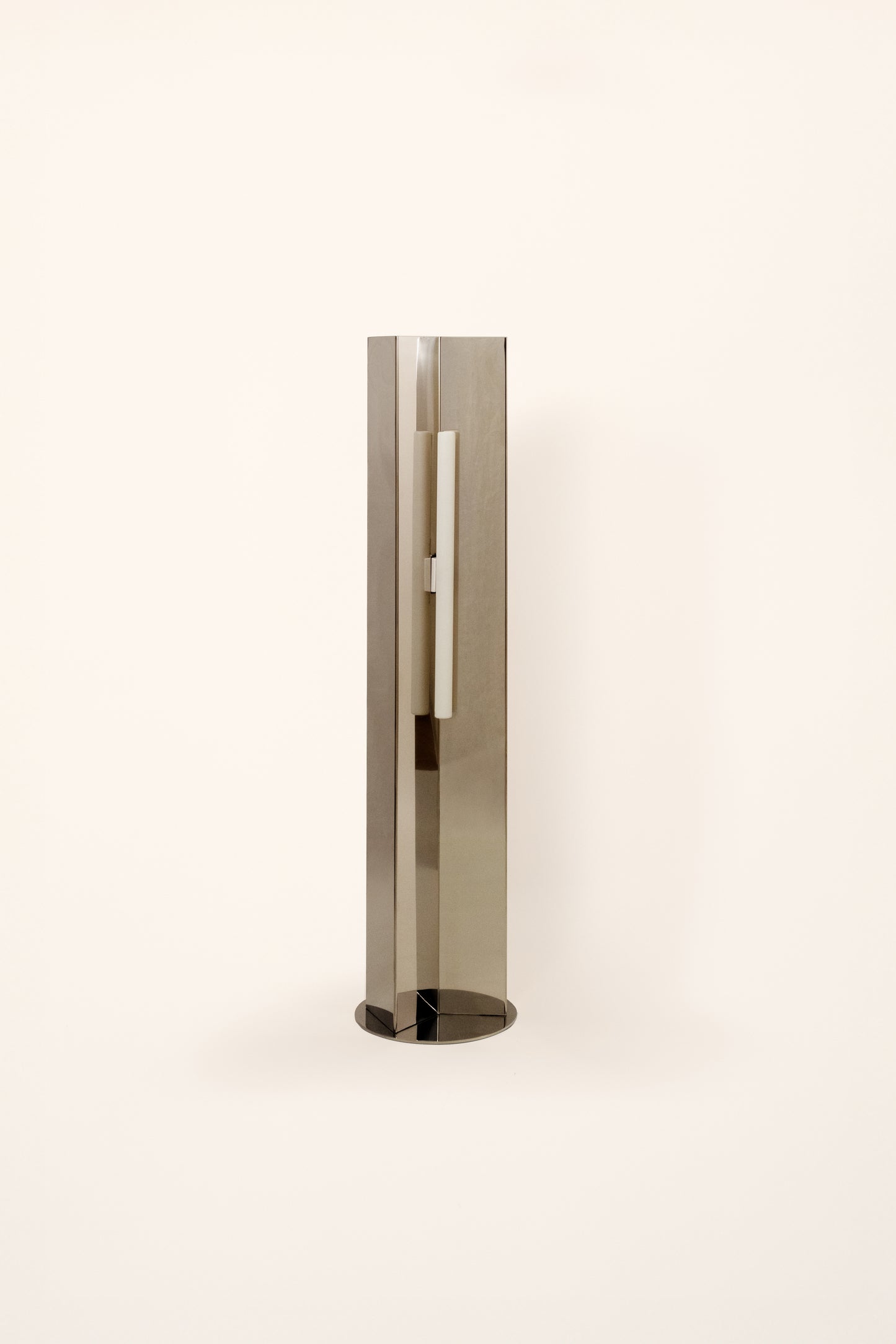 'ARROW 120' FLOOR LAMP