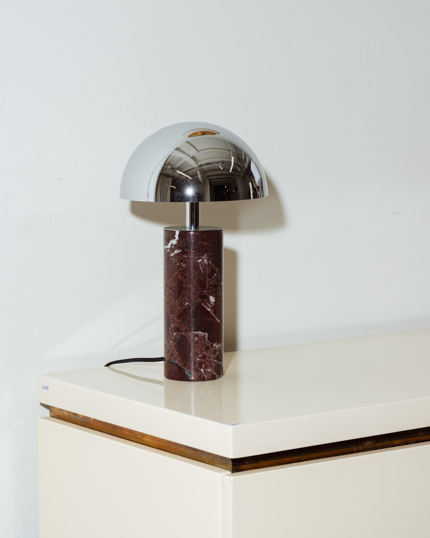 LAMPE DE TABLE ADEI EN MARBRE ET CHROME